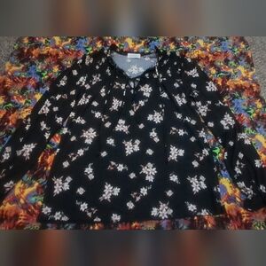 Kaileigh Long Sleeve Floral Blouse